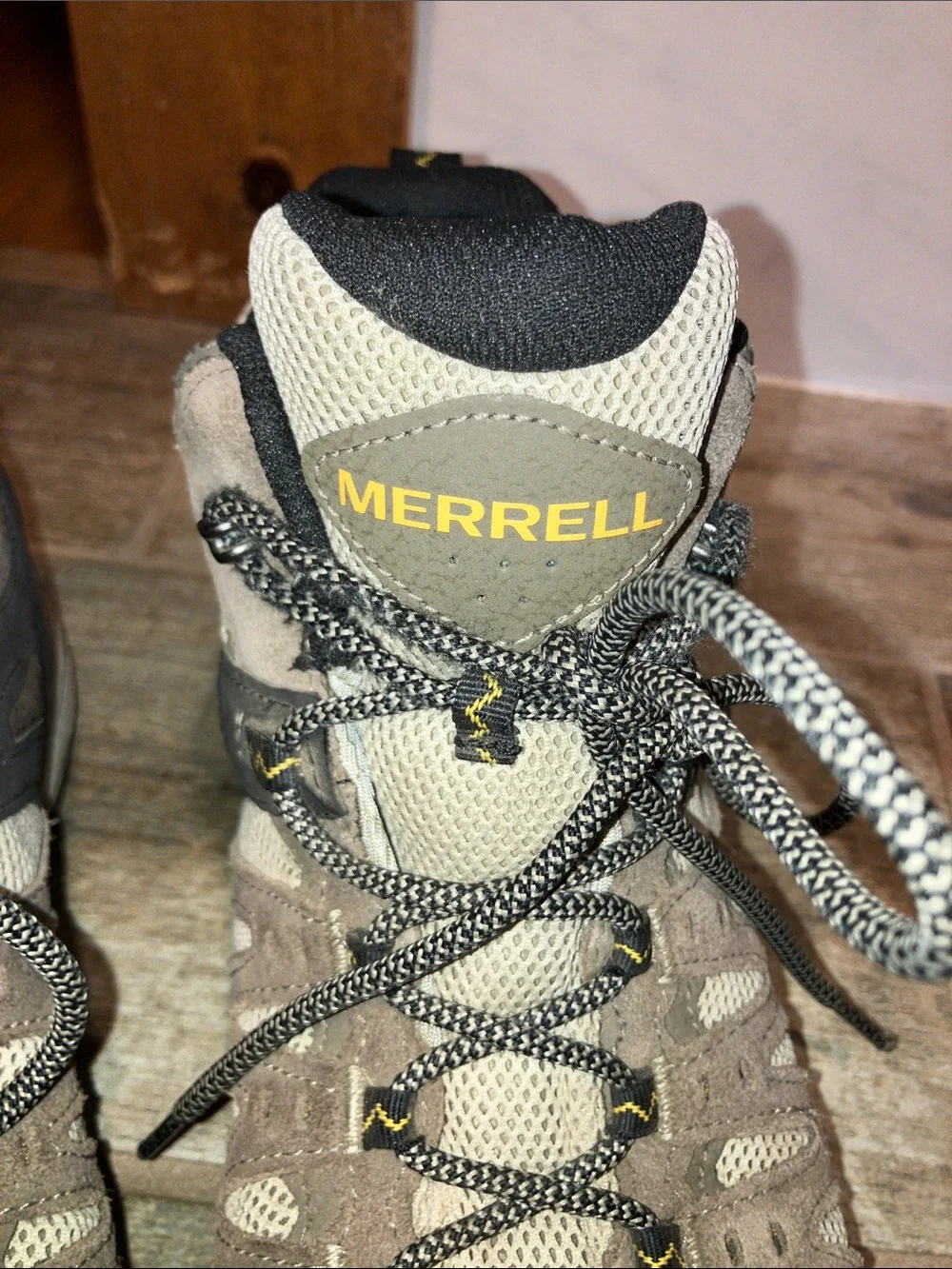 Merrell Accentor 3 Mid MENS HIKING BOOTS 10.5